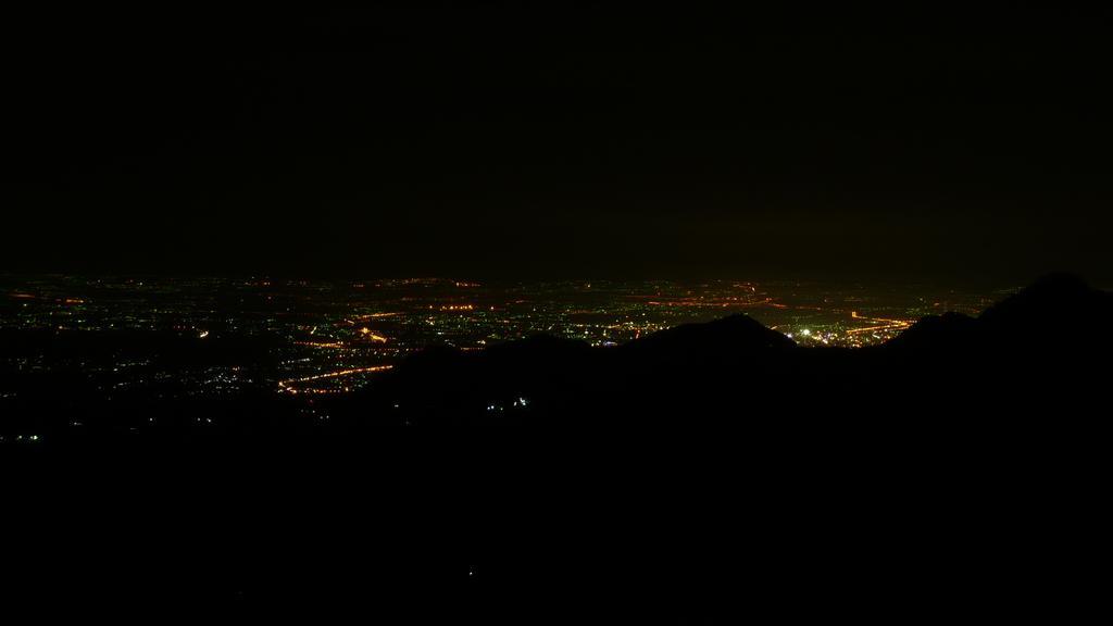 Zhu Yuan Homestay 奮起湖 エクステリア 写真